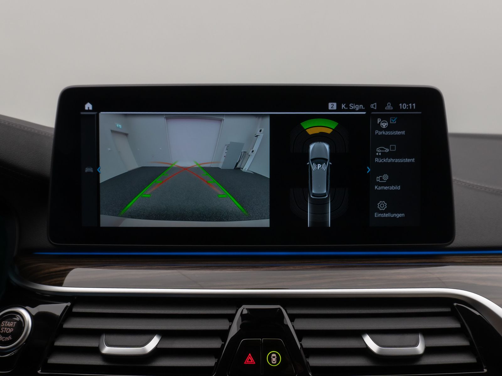 Fahrzeugabbildung BMW 530e Luxury Line Laser Kamera HUD DAB HiFi Sport