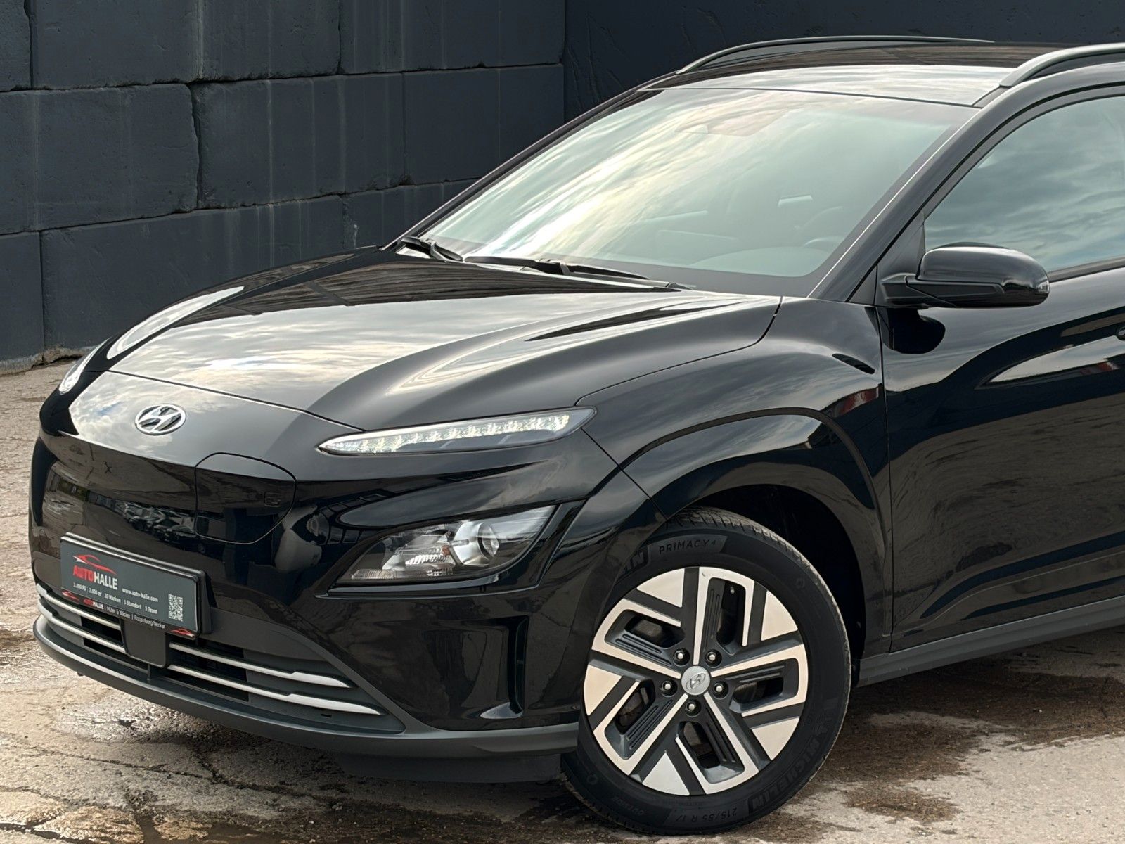 Fahrzeugabbildung Hyundai KONA E Select SHZ LHZ ACC PDC CAM CarPlay Navi