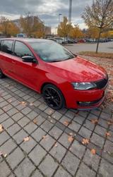 Skoda TOP Sport Rapid 1.4 TSI DSG Panoramadach - Skoda Rapid in München
