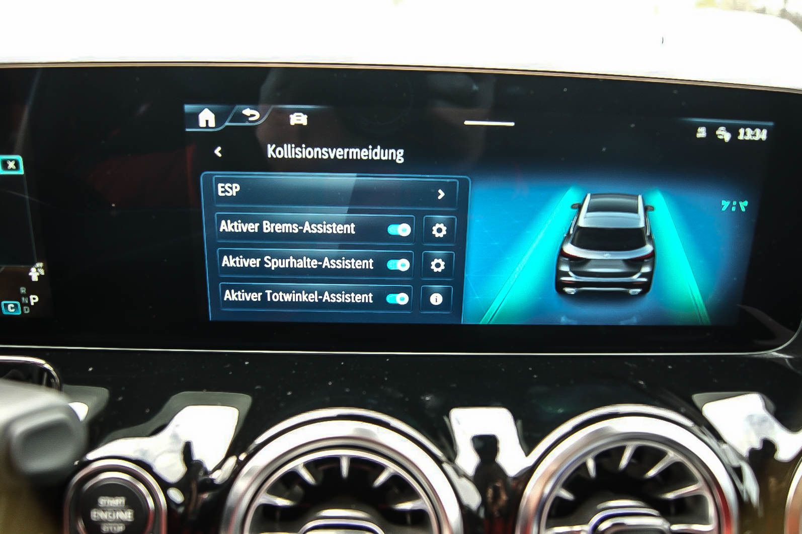 Fahrzeugabbildung Mercedes-Benz GLA 220 4-Matic Allrad Aut. MBUX KEYLESS 1.HAND