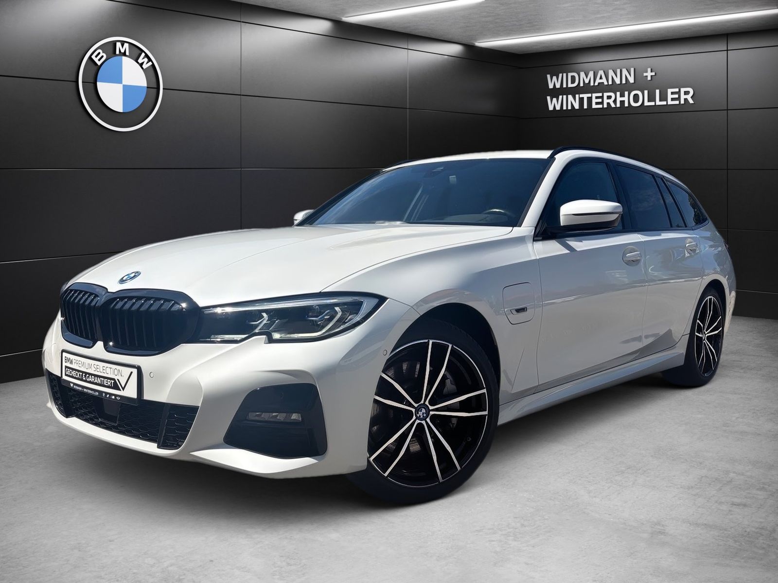 BMW 330e xDrive Touring M Sport HUD Laser ACC AHK