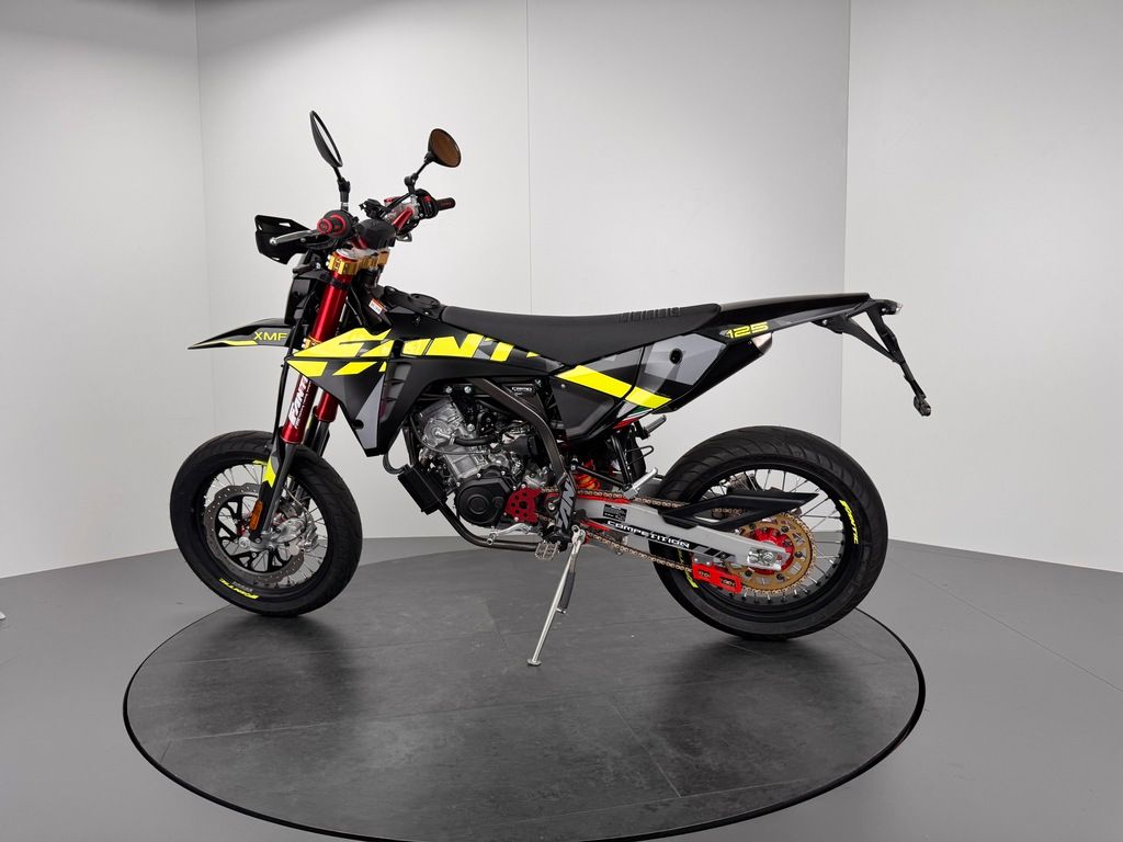 Fahrzeugabbildung Fantic XMF 125 COMPETITION *NEUWERTIG *SERVICE FRISCH