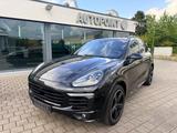 Porsche Cayenne S Diesel Approved Sport Design Stdh AHK - Porsche Cayenne Gebrauchtwagen in Stuttgart