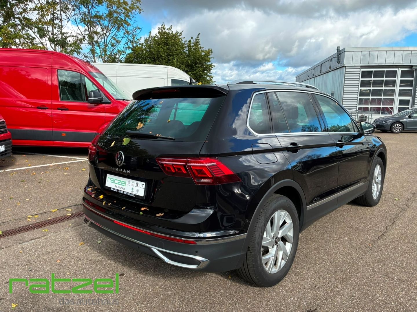 Fahrzeugabbildung Volkswagen Tiguan Elegance 2.0 TDI 7-Gang-DSG