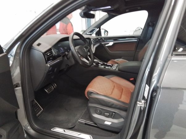 Volkswagen Touareg - Bild 6