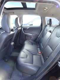 Volvo XC60 - 11
