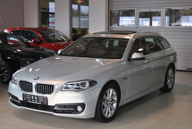 BMW Touring 530d xDrive Pano Fond-Entert AdaptivLED