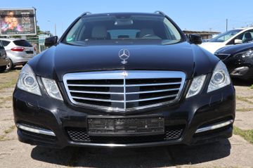 Mercedes E 200 - 9