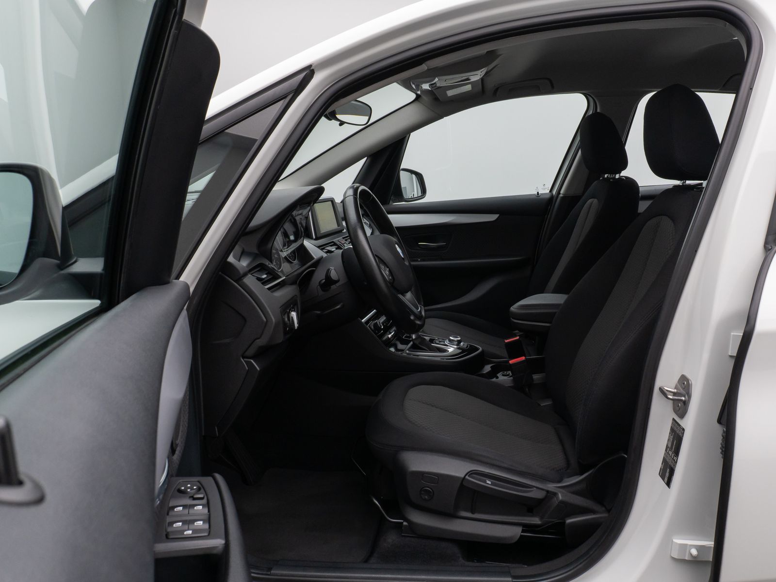 Fahrzeugabbildung BMW 218i Active Tourer Navi Sitzhz Geschwindigkeitsr