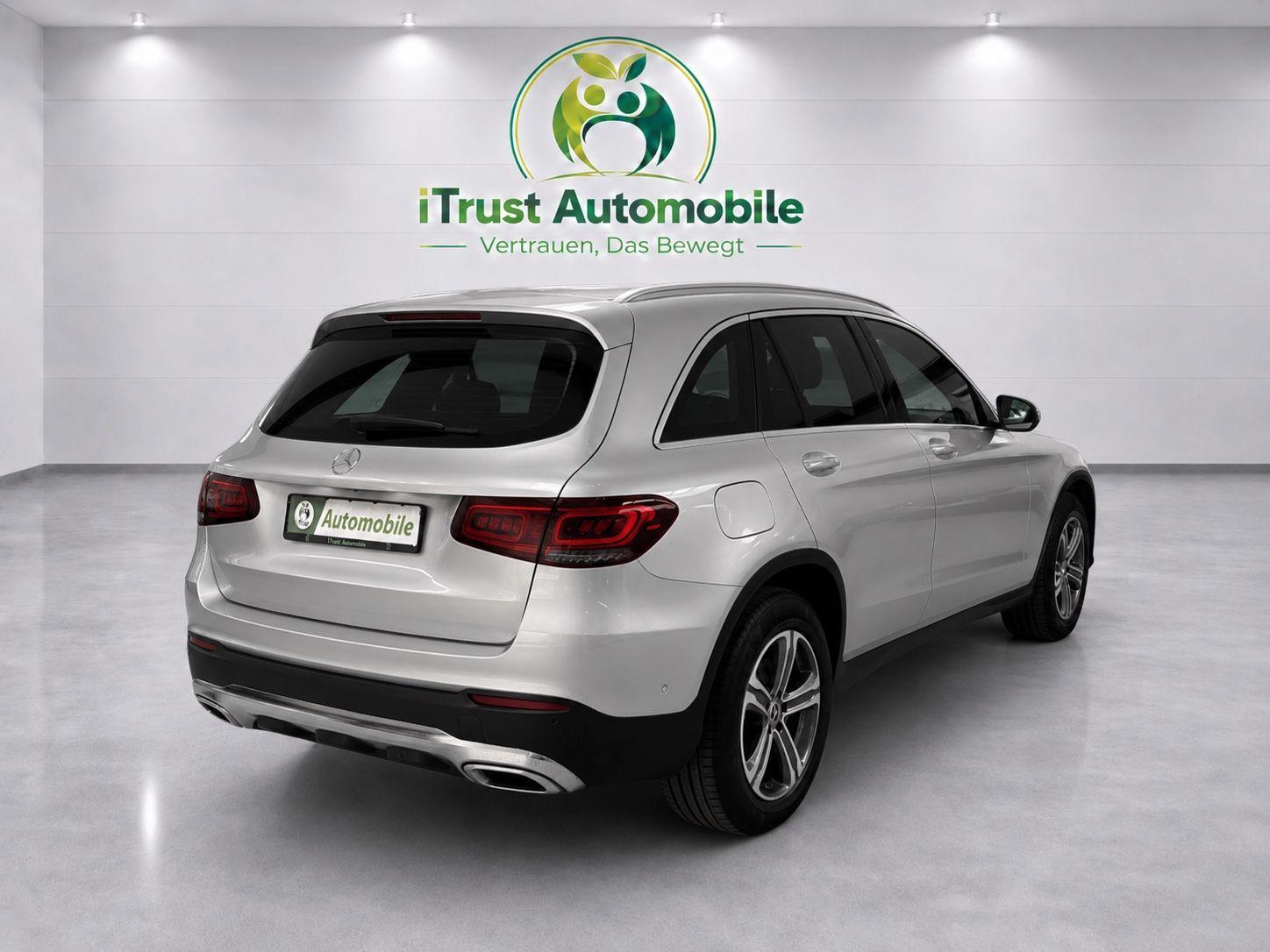 Mercedes-Benz GLC 300d 4Matic 1.HAND MULTIBEAM KAMERA