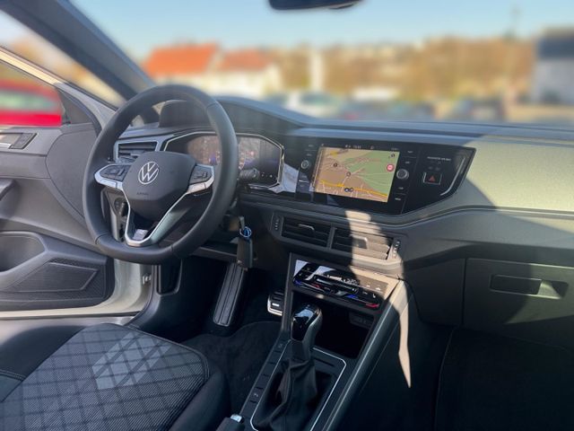 Taigo R-Line 1.5 TSI DSG LED Navi 18 Zoll