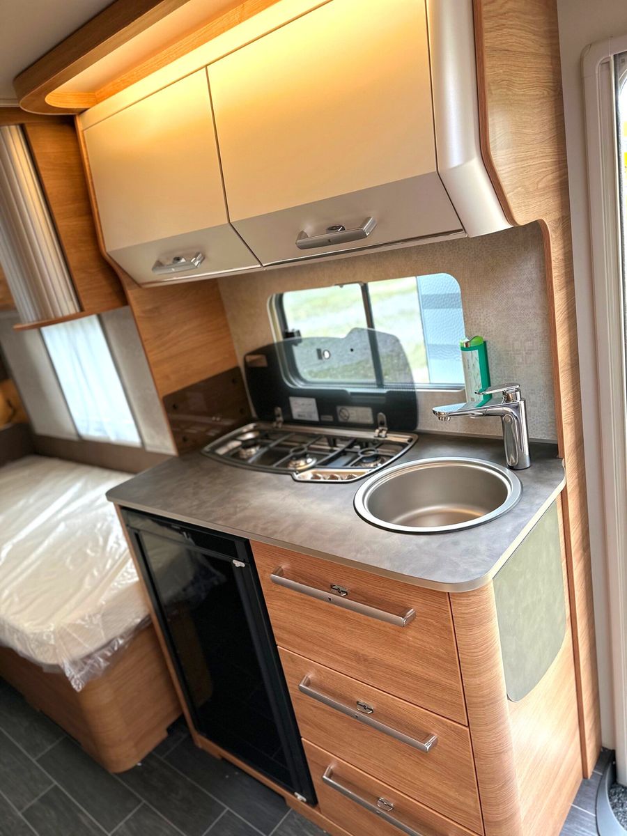 Fahrzeugabbildung Tabbert Da Vinci 460 E 2.3 Mover Sat TV