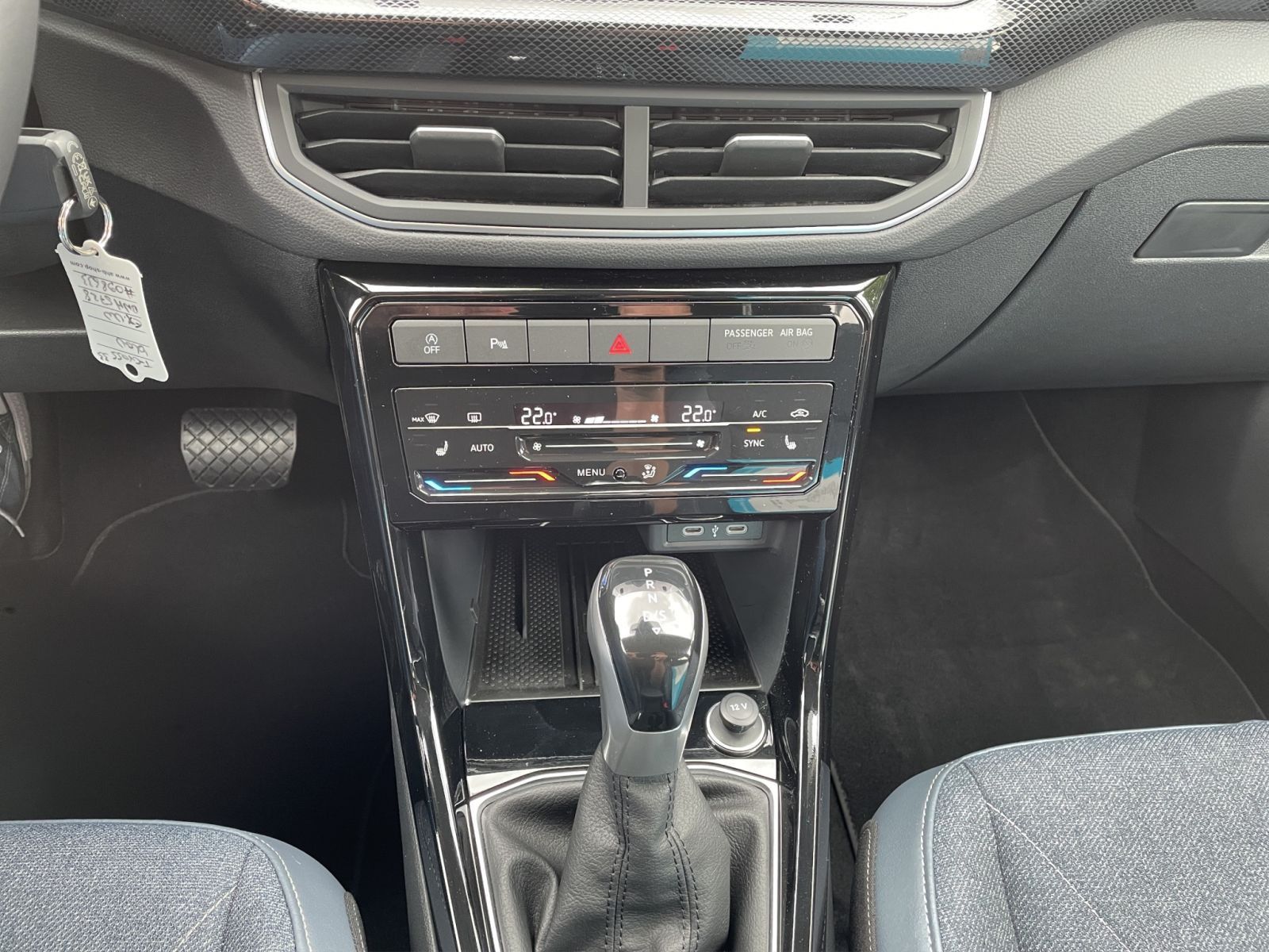 Volkswagen T-Cross - Bild 15