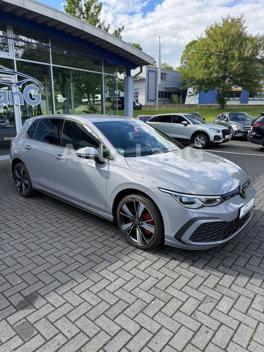 Volkswagen Golf VIII GTE eHybrid NAVI LED PDC SHZ
