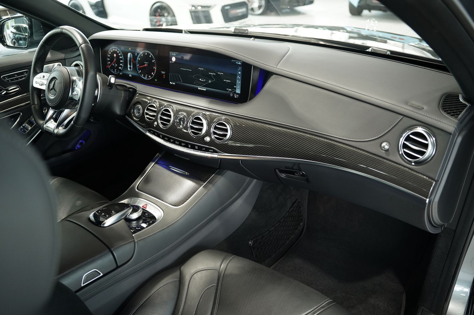 Mercedes Benz S 560