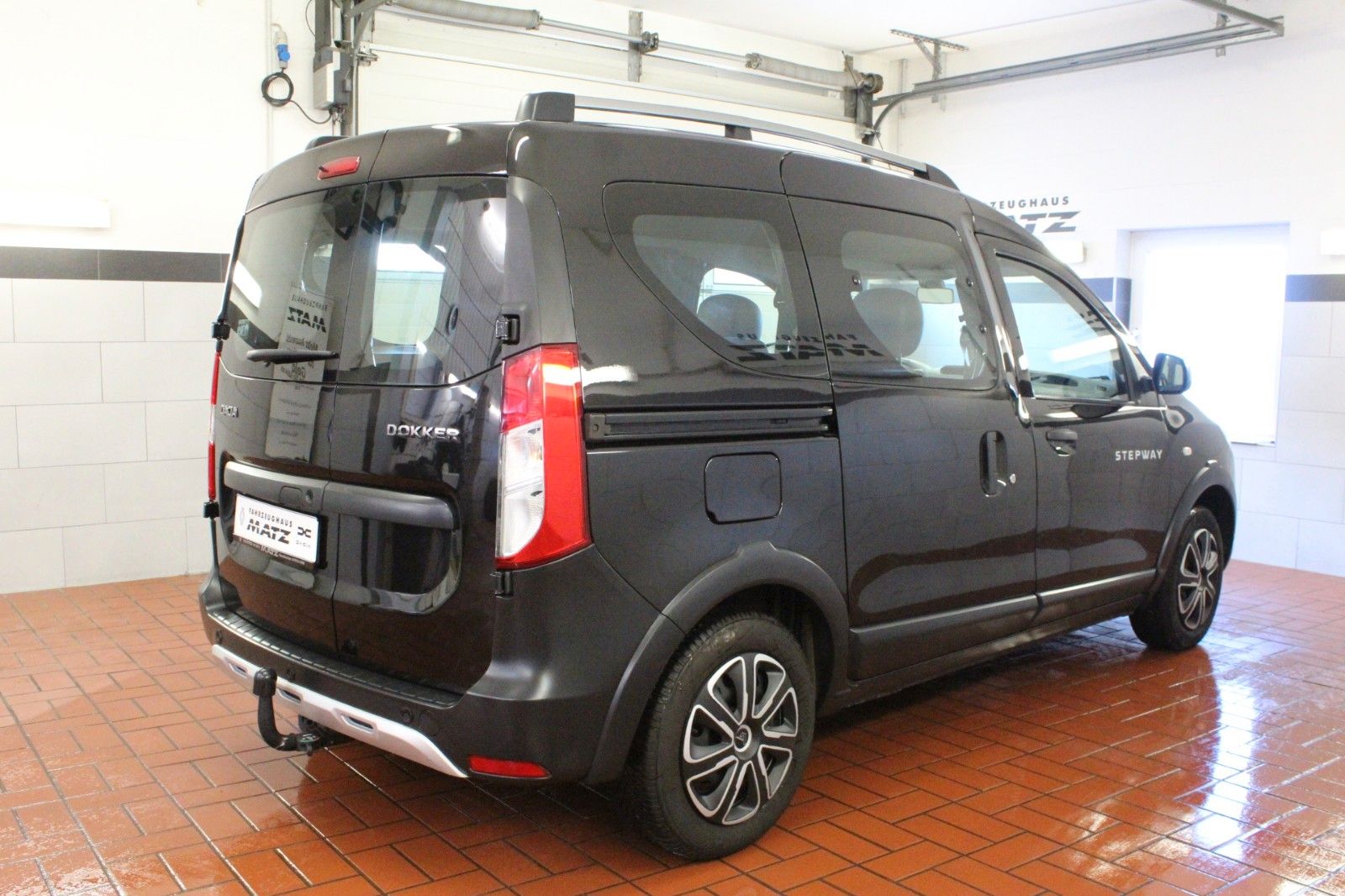 Fahrzeugabbildung Dacia Dokker TCe 115 Stepway *Navi*Klima*AHK