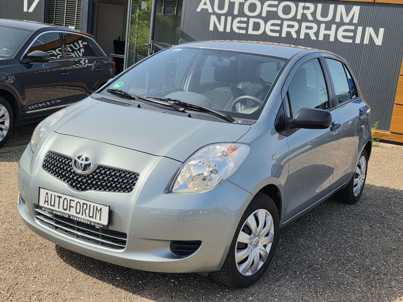 Toyota Yaris Cool 4 türig 1.3 VVT-i TOP WIE NEU*