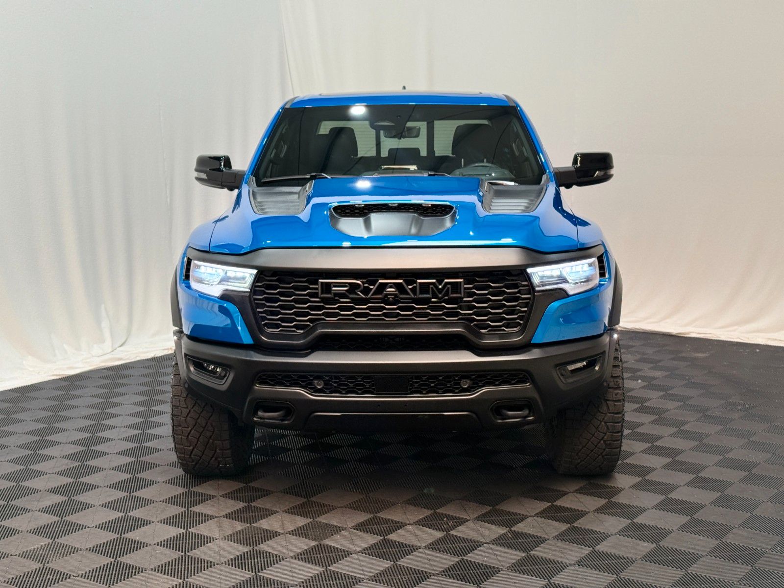 Fahrzeugabbildung Dodge RAM 1500 RHO H/O