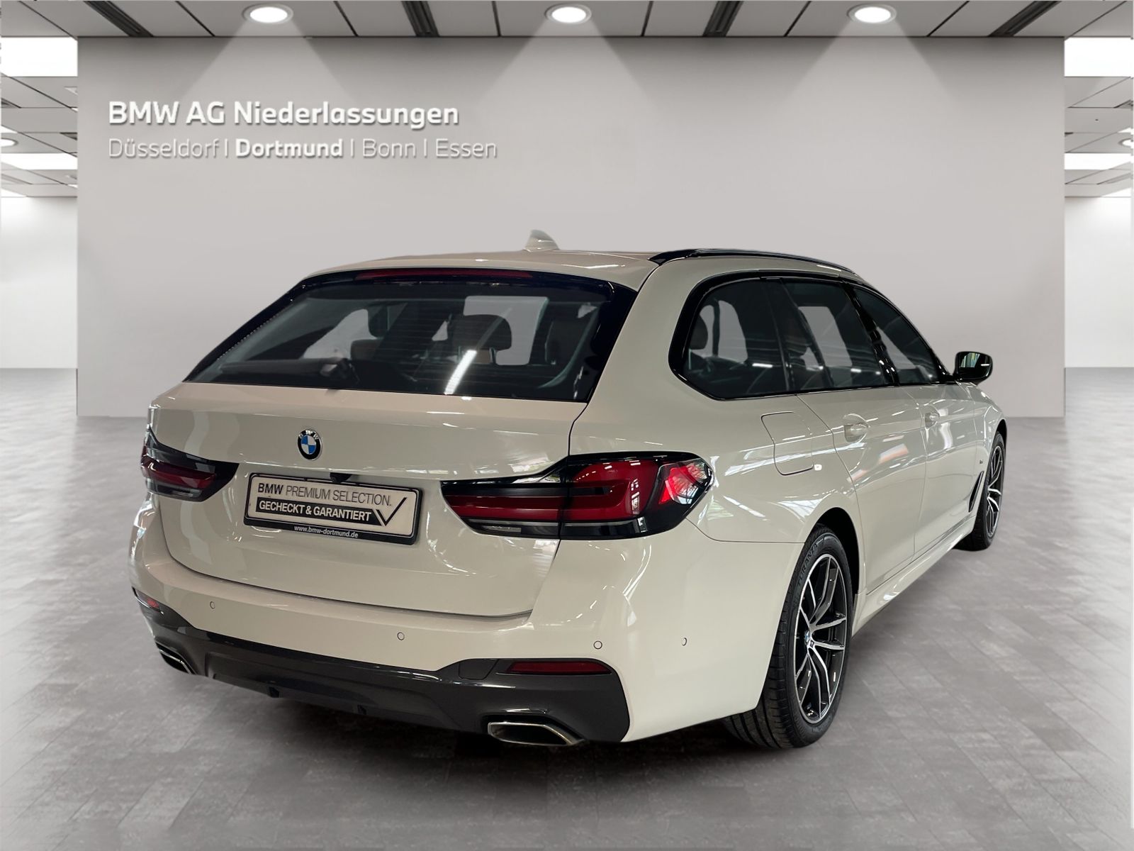BMW 520d Touring M Sport Harman K LiveCockpitProf foto 2