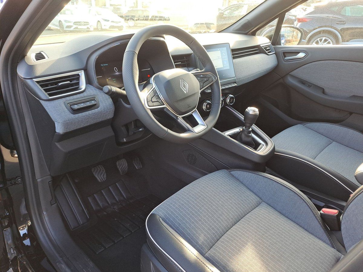 Renault Clio - Bild 10