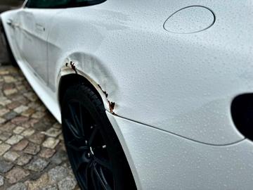 2015 Aston Martin V12 VANTAGE 缩略图 35