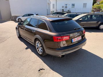 Audi A6 Allroad - 8