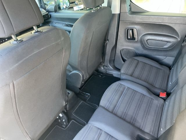 Fahrzeugabbildung Opel Combo Life 1.2 Turbo Edition Navi, Rückfahrkamer