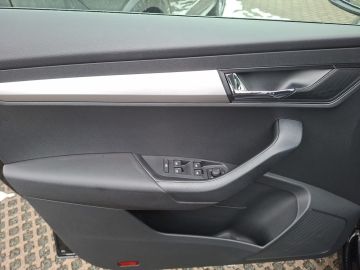 Skoda Karoq Ambition 1.0 TSI °LED°Navi°SHZ°PDC°Keyless