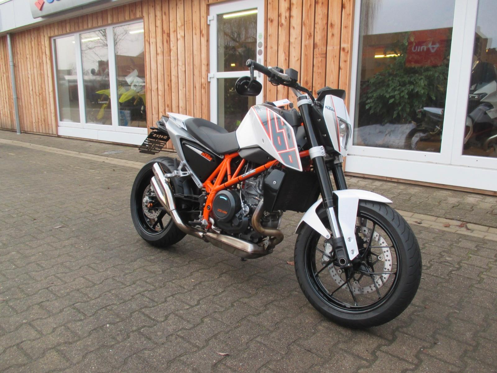KTM 690 Duke  Tiefergelegt, viele Extras