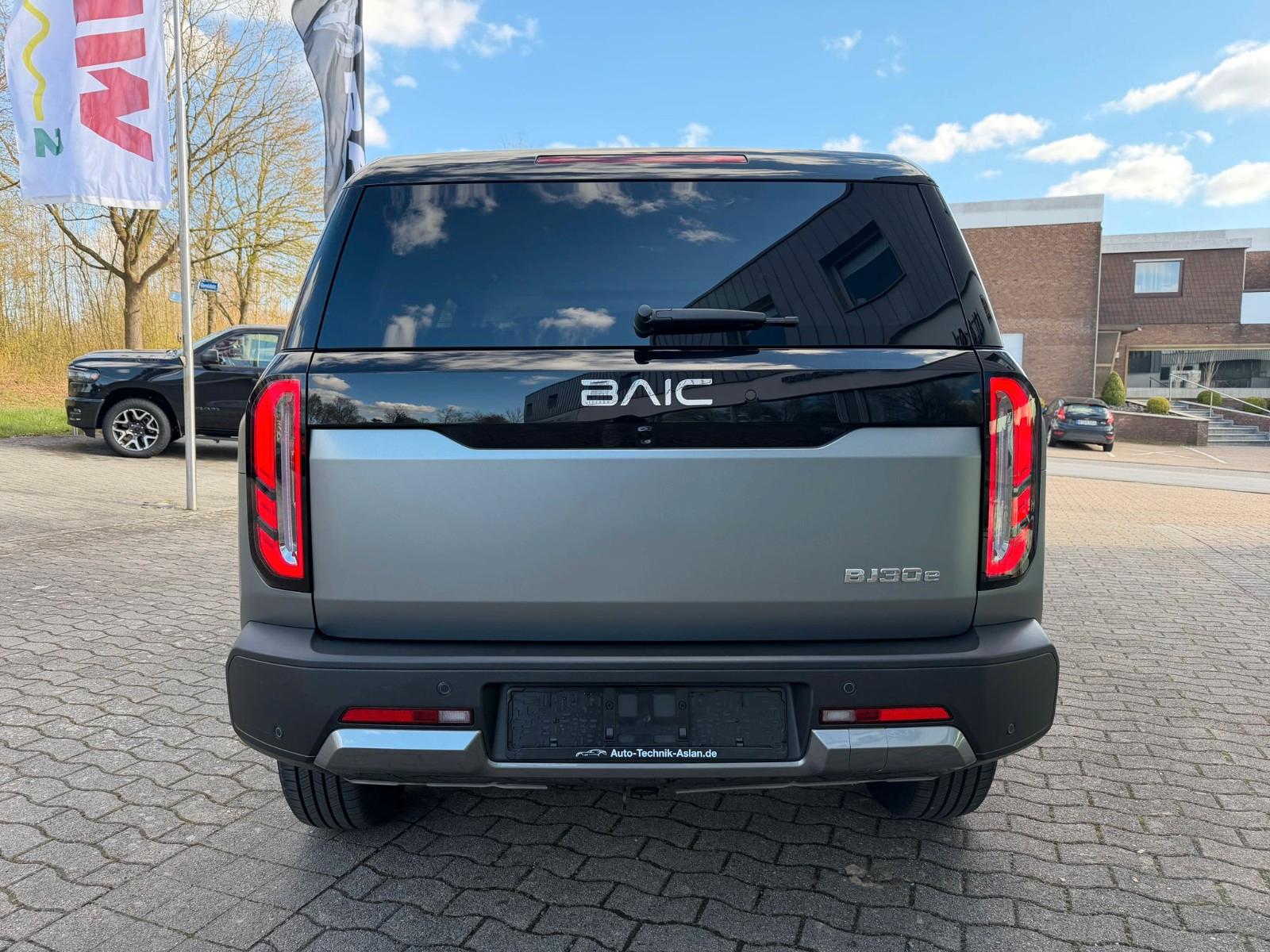 BAIC BJ30 4WD HEV Pano CarPlay 19''LMR LED ACC