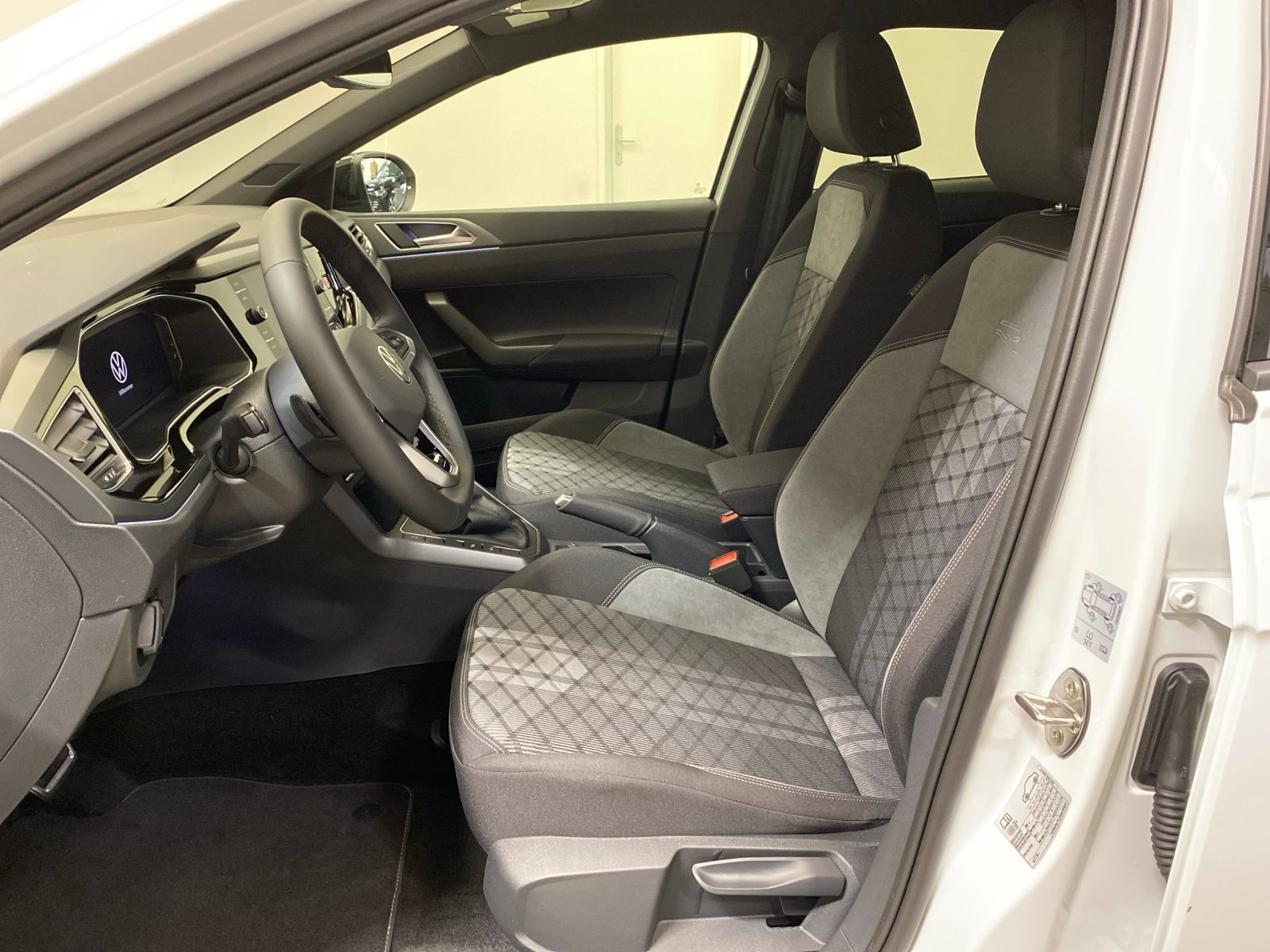 Volkswagen Taigo - Bild 8