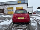 Suzuki Swift Comfort+ mit Schiebedach - Suzuki Swift: Rot