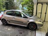 Renault Clio R.S. Cup 2.0 16V 200 R.S. Cup - Renault Clio: Cup