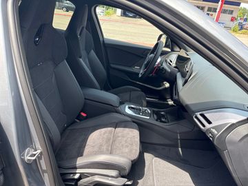 BMW M135 xDrive Sportpaket HK HiFi DAB LED Shz