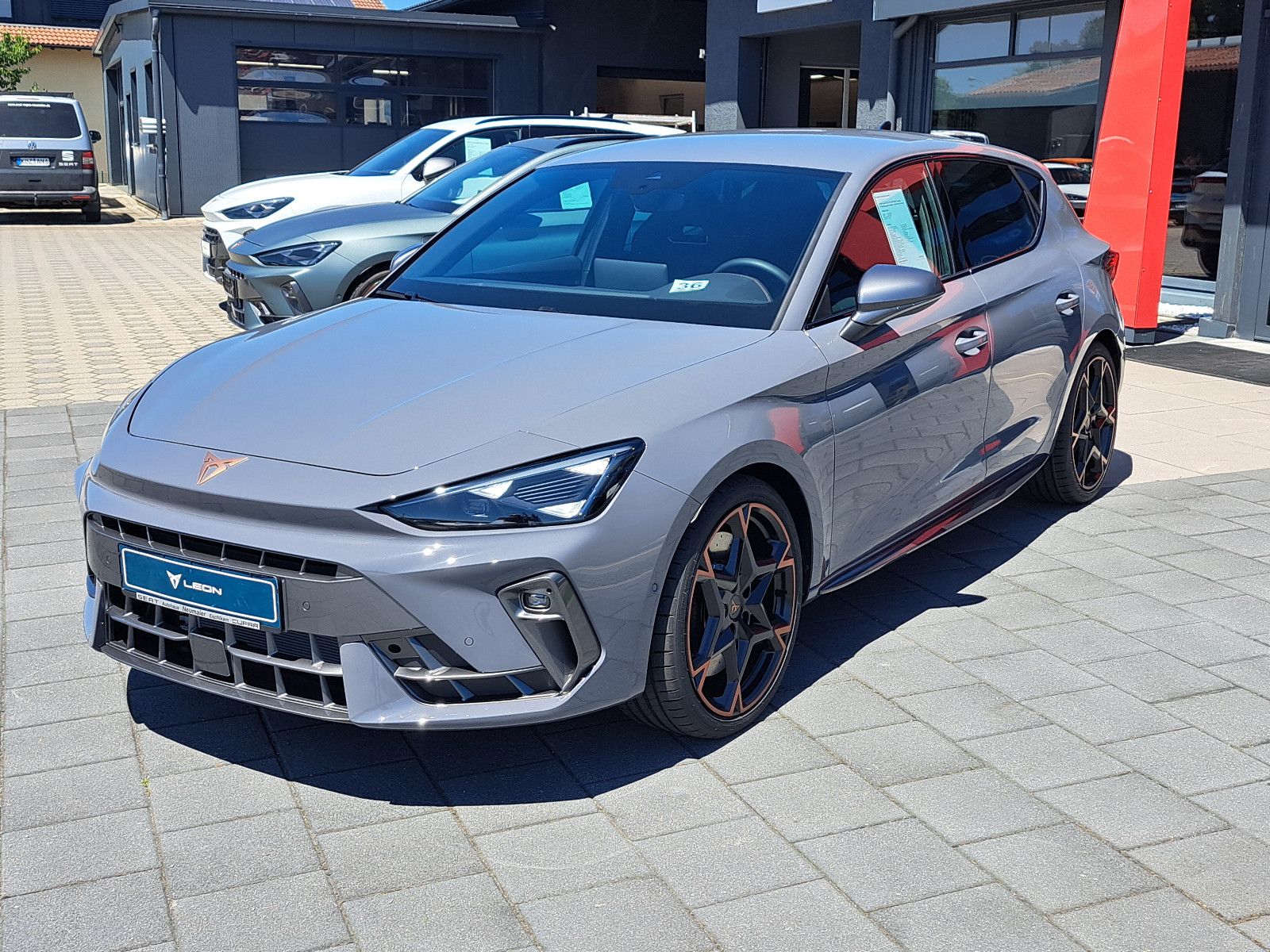 Cupra Leon VZ 2.0TSI 300PS DSG SOUND LED NAVI RFK foto 3