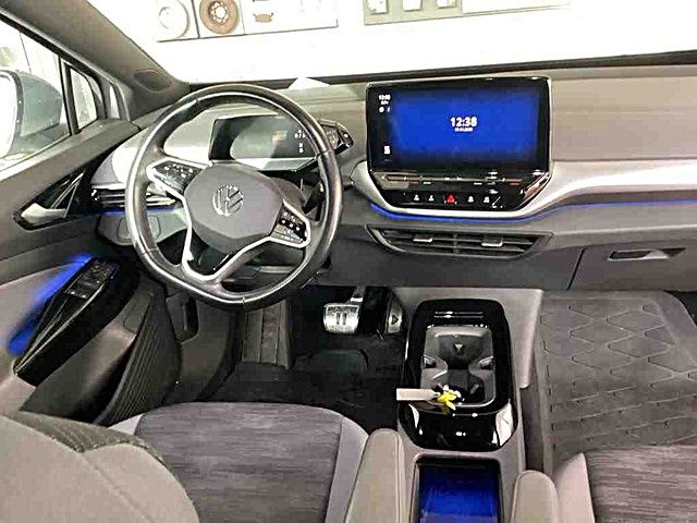 ID.4 Pro 150kW 77kWh AHK ACC LED PDC TEMPOMAT DA