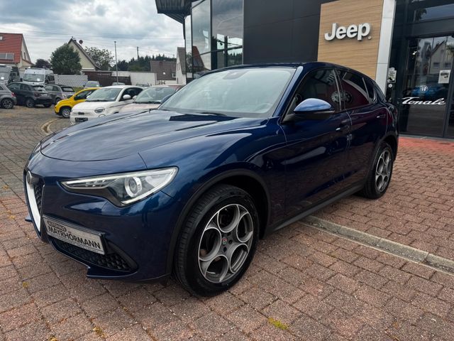 Alfa Romeo Stelvio Super Q4 280PS AHK MEMORY NAVI SITZHEIZ.