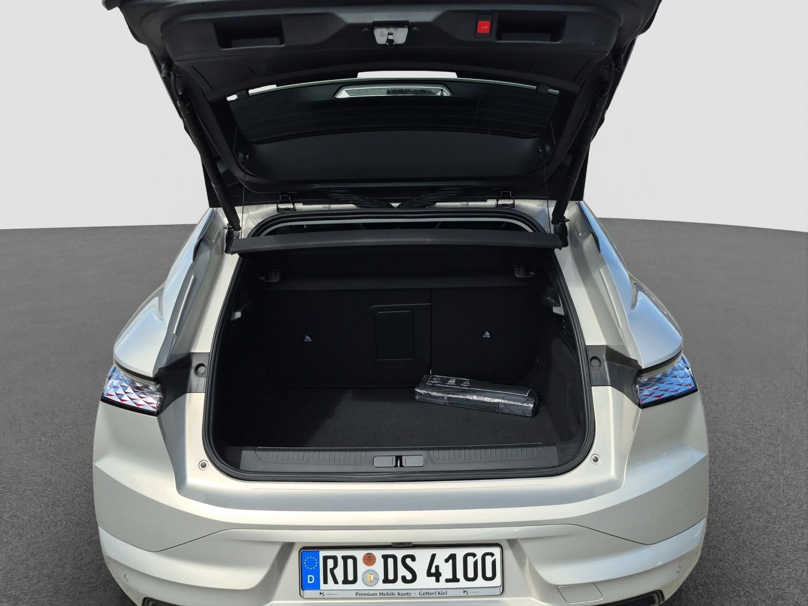 DS Automobiles DS 4 Pallas 130HDI 130BlueHDI + DAB + LED+