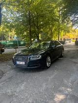 Audi A8 Quattro - Audi A8 in Aachen