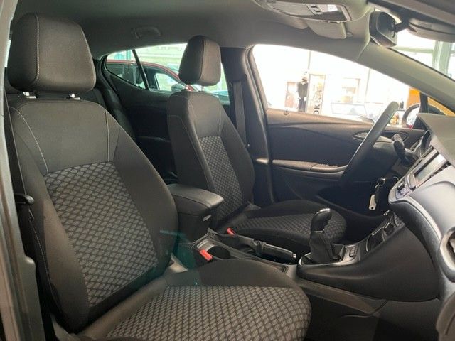 Fahrzeugabbildung Opel Astra Lim. 1.0 EDITION NAVI/PDC/WINTER/NEBEL/LED