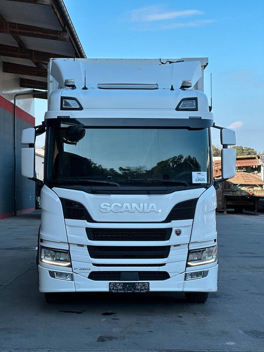 Scania P320 4x2 LL  Pritsche/HIAB XHiDOU 138 ES-3 LK