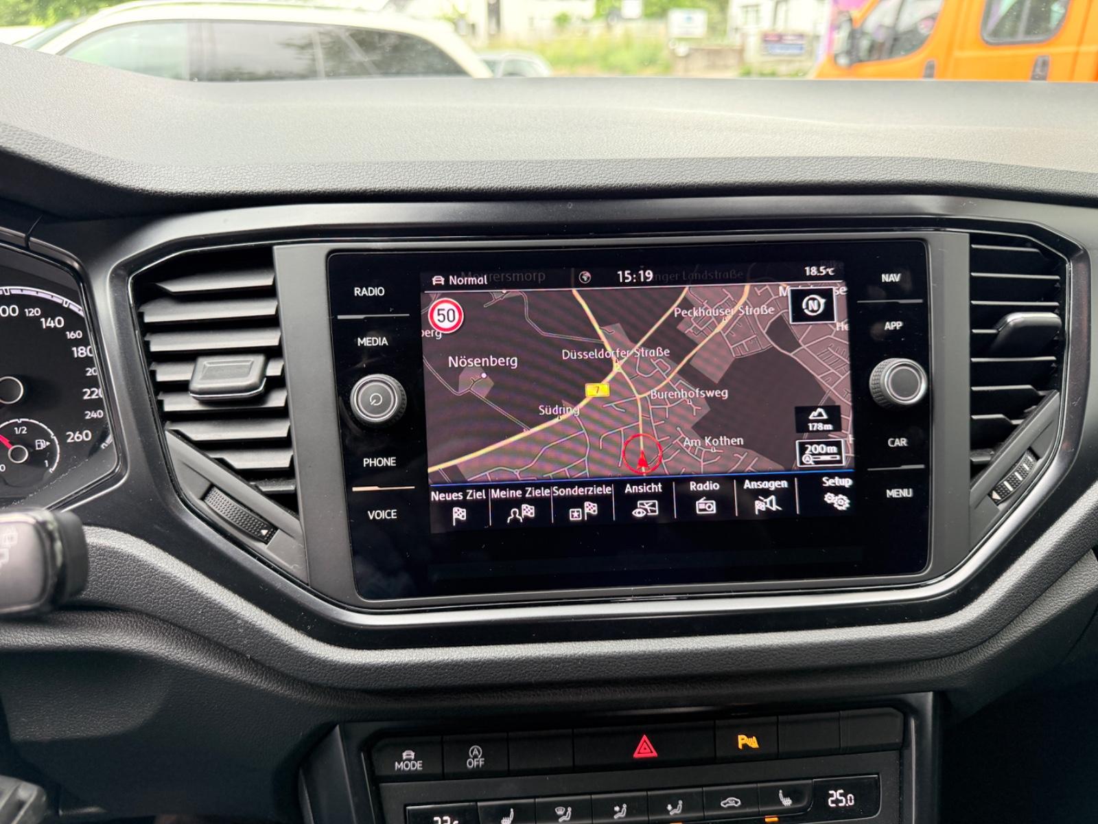 Volkswagen T-Roc Basis, миниатюра 12