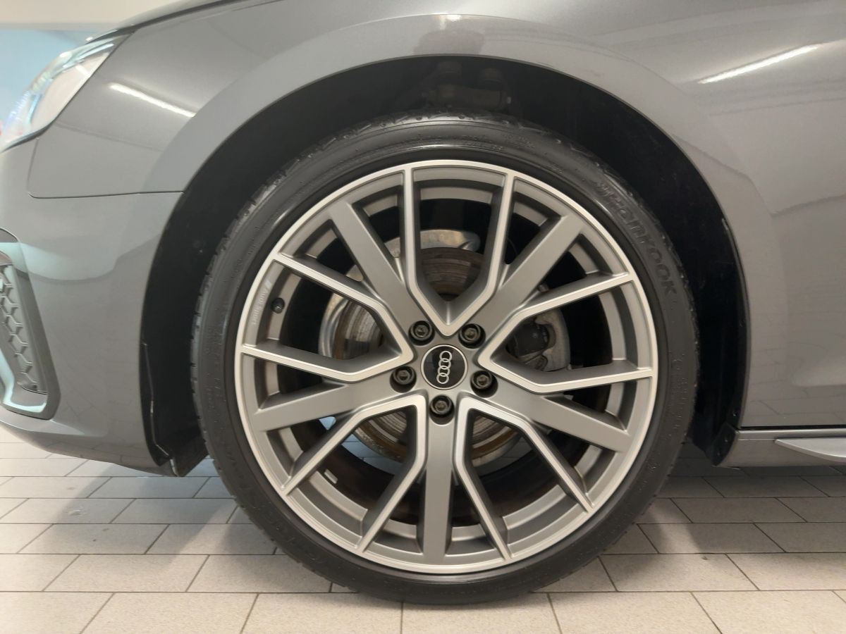 Audi A4 - Bild 15