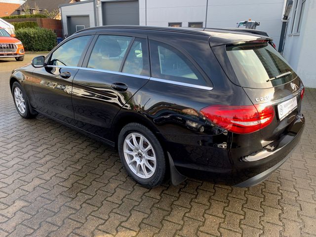 Fahrzeugabbildung Mercedes-Benz C 220 Td 9G-Tronic+LED+Navi+Distronic+Kamera+AHK