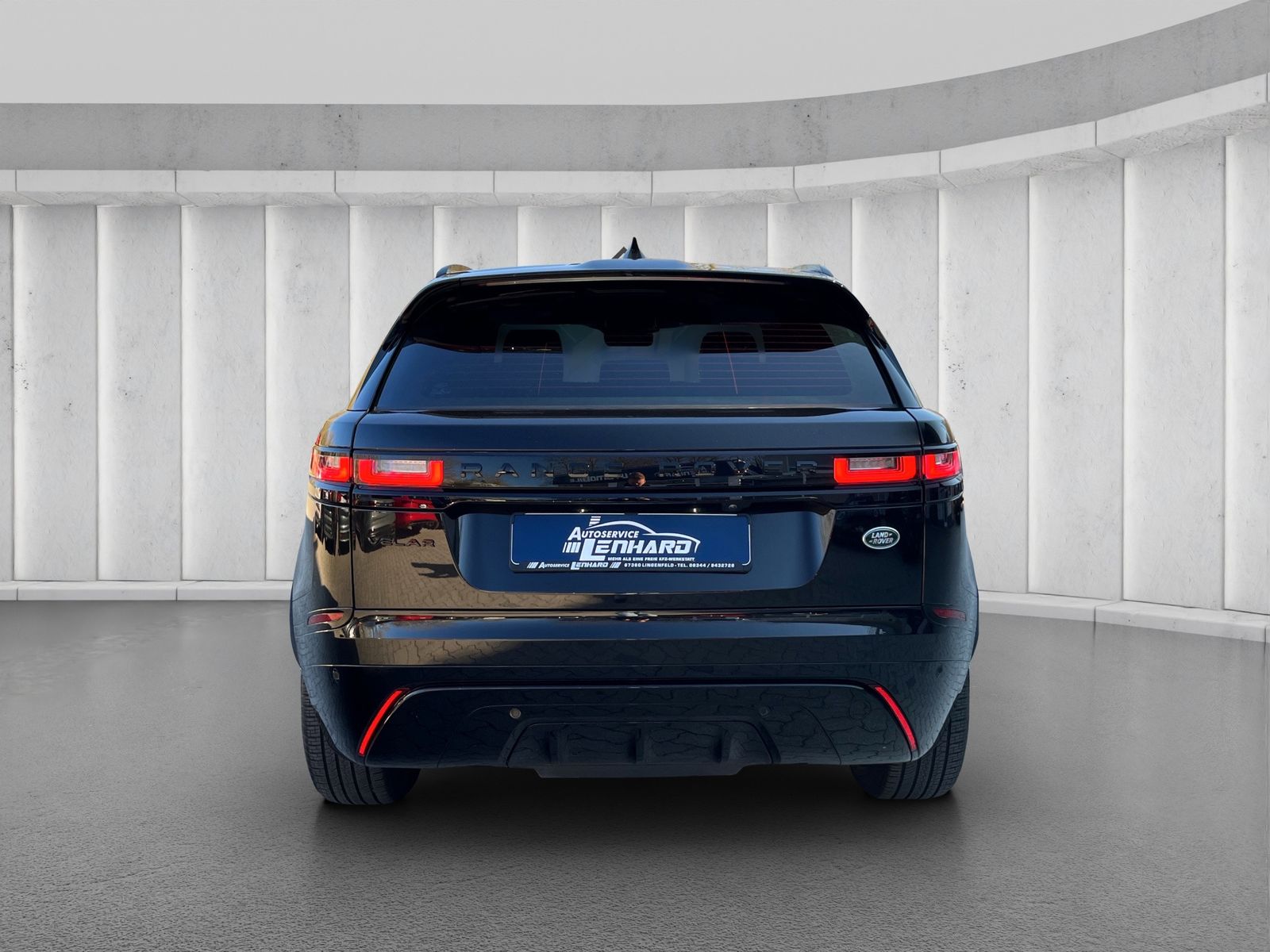 Fahrzeugabbildung Land Rover Range Rover Velar Velar P400e R-Dynamic*BlackEdi