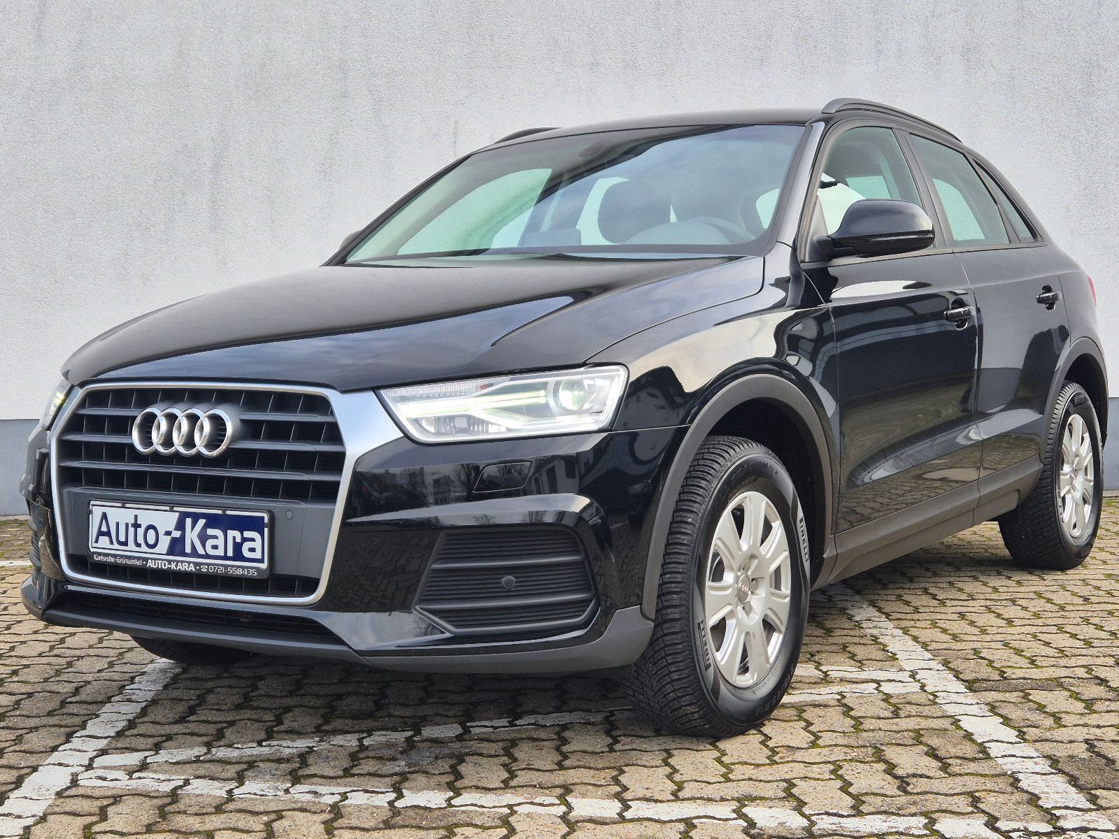 AUDI Q3 1.4 TFSI*Navigation*PDC*Tempomat*Sitzheizung*