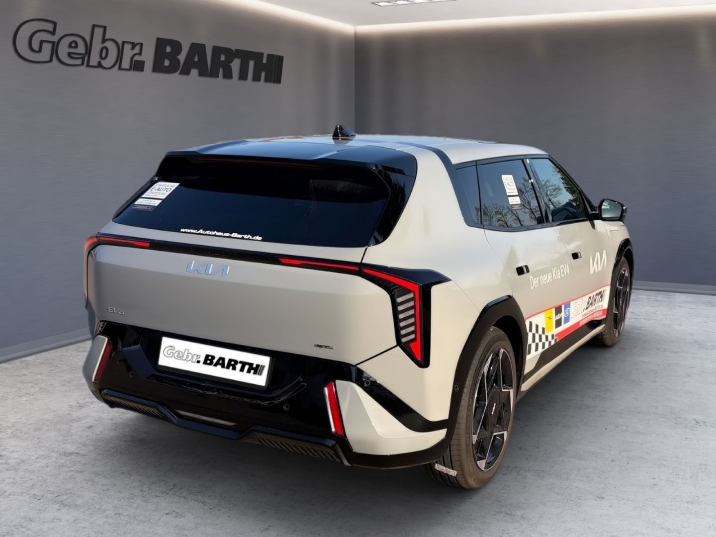 Fahrzeugabbildung Kia EV4 (CT) 150 kW GT-Line Navi Soundsystem LED App