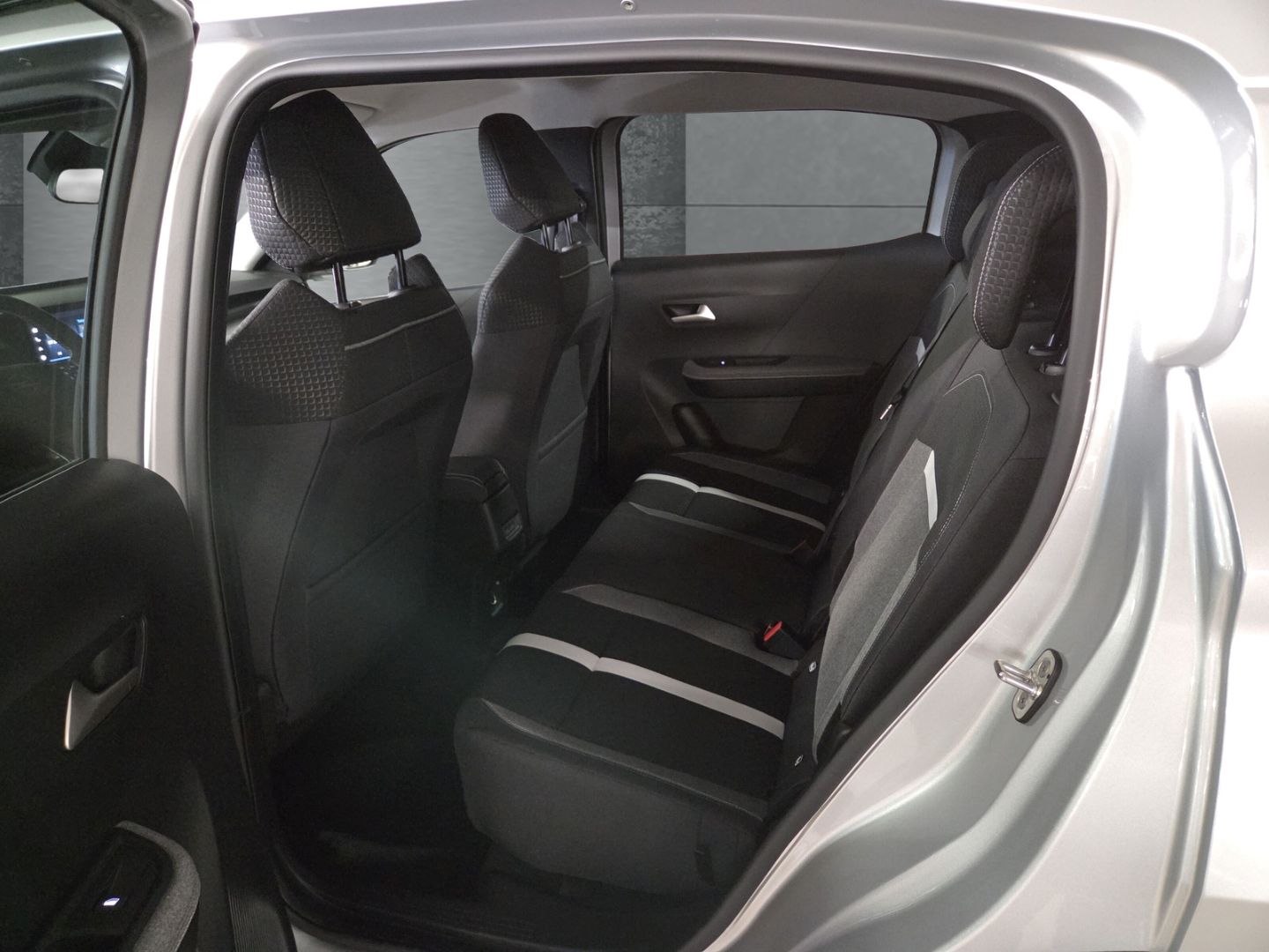Opel Frontera - Bild 9