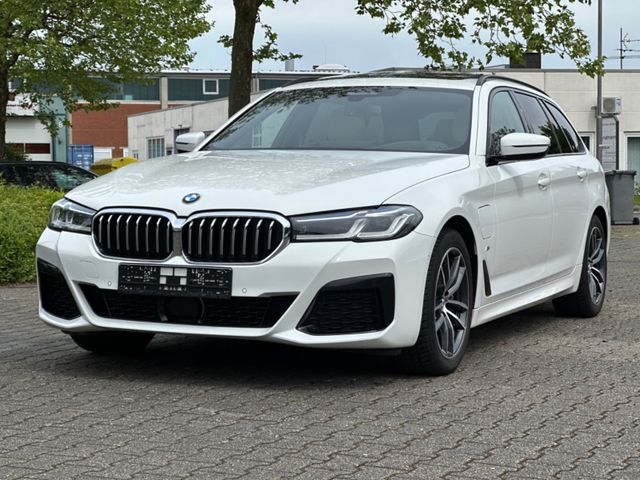 BMW 530 e xDrive M Sport LASER PANO KAM Service inkl