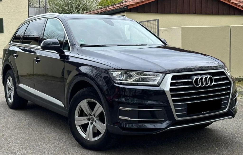 Image of Audi Q7
